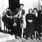 Le foto di Terranera - Battista e altri davanti la...